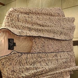 Ladies 2 pc ladies to dressy or evening, party wear